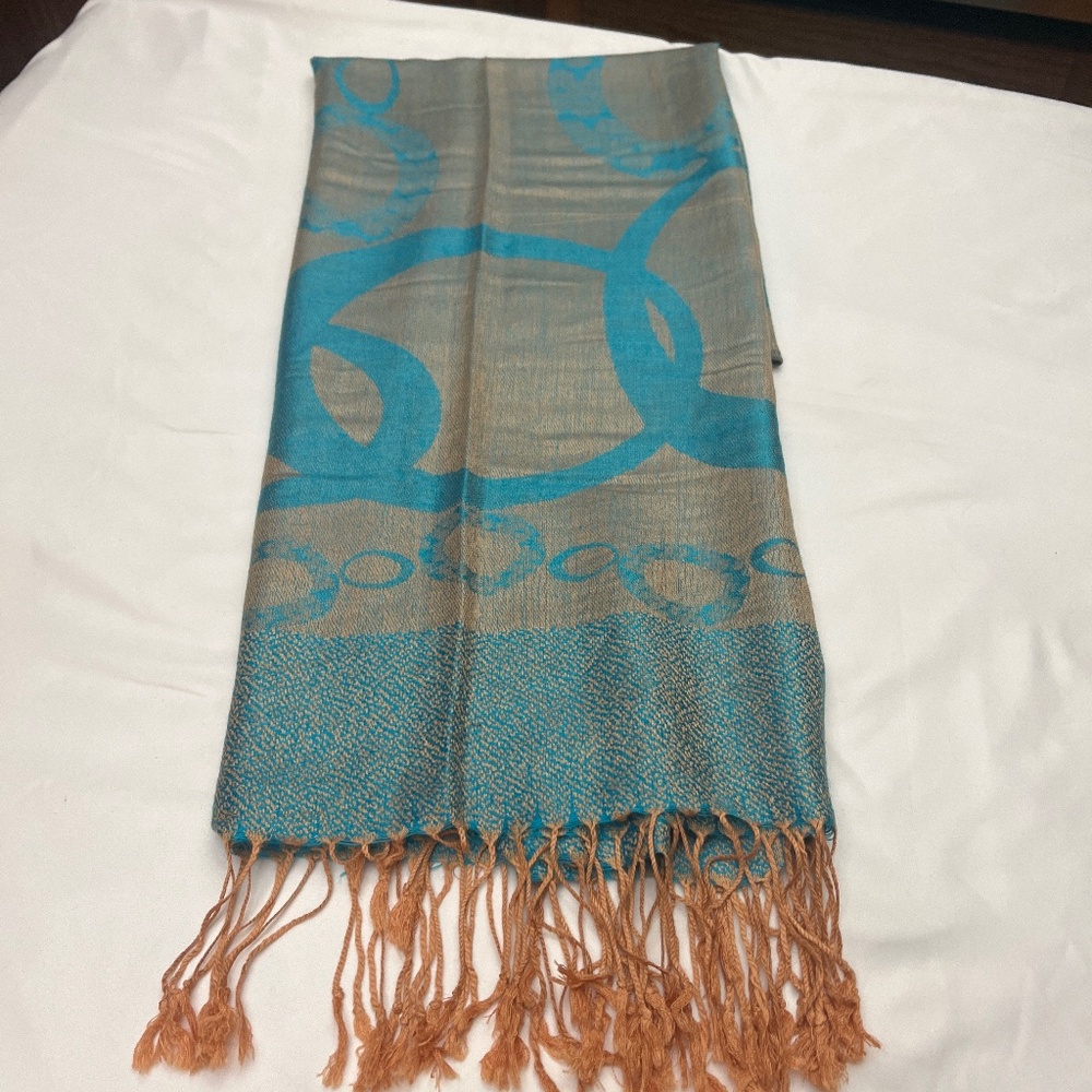 New, Never Worn, Gorgeous Pashima Scarf.  Reversible.  72” by 28”.